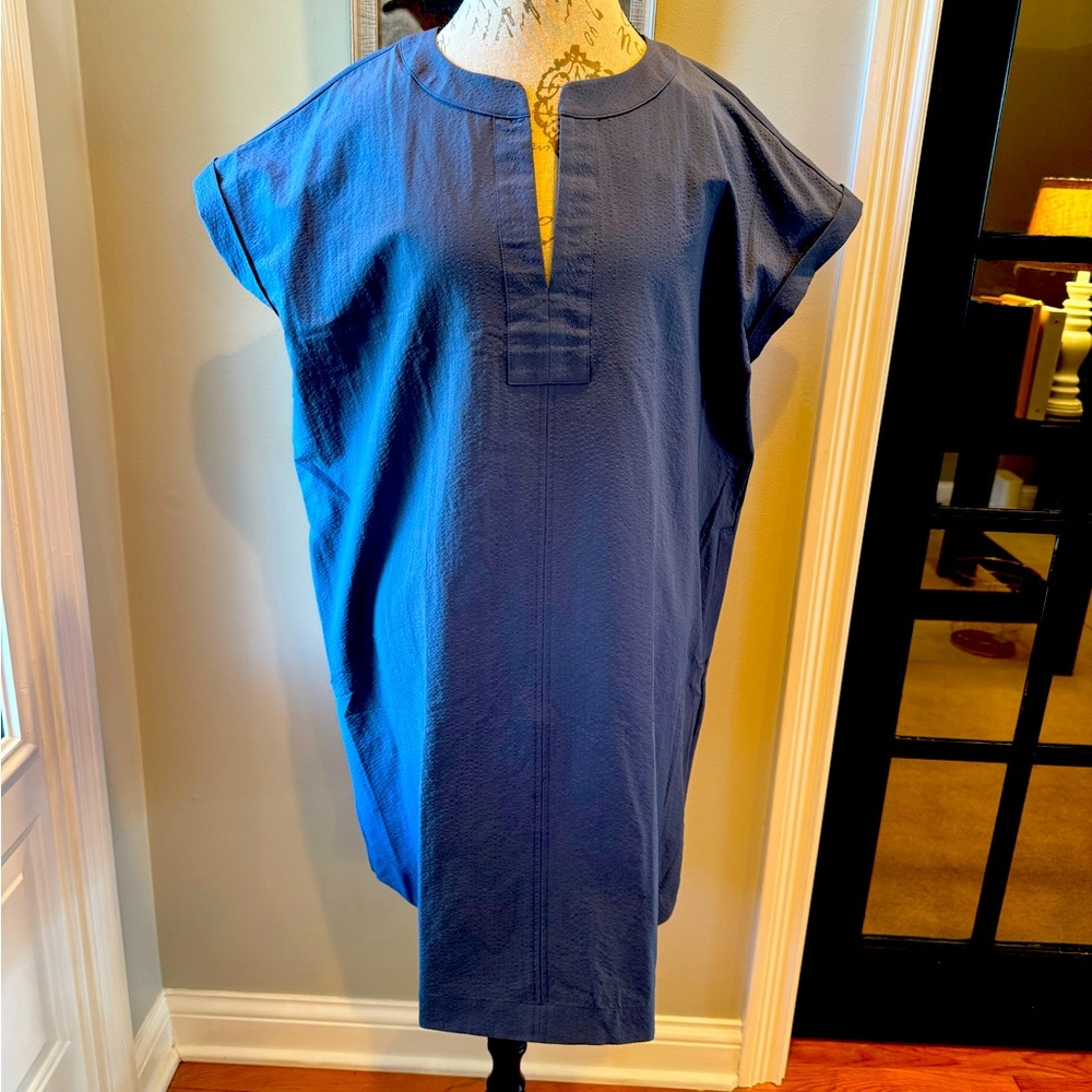 Vineyard Vine Bucket Dress with Cap Sleeves